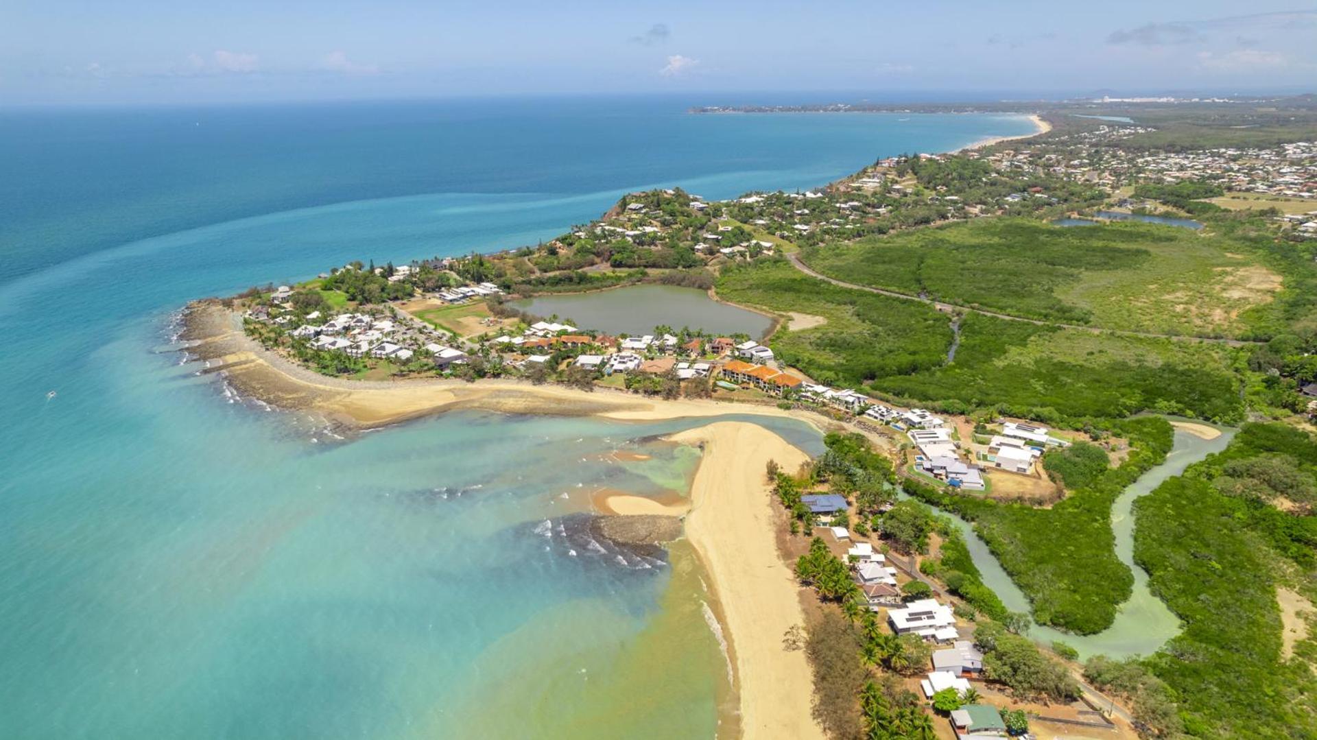 The Resort At Dolphin Heads Маккай Экстерьер фото