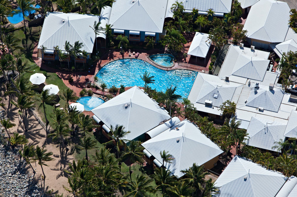The Resort At Dolphin Heads Маккай Экстерьер фото